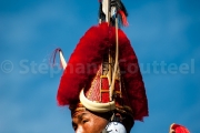 Guerrier pare de plumes et cornes - Nagaland -Inde