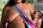 Monica et son bebe - Guyane